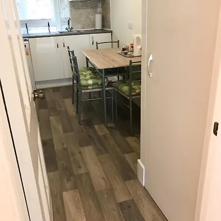 Cozy Central Apartment Инвернесс Экстерьер фото